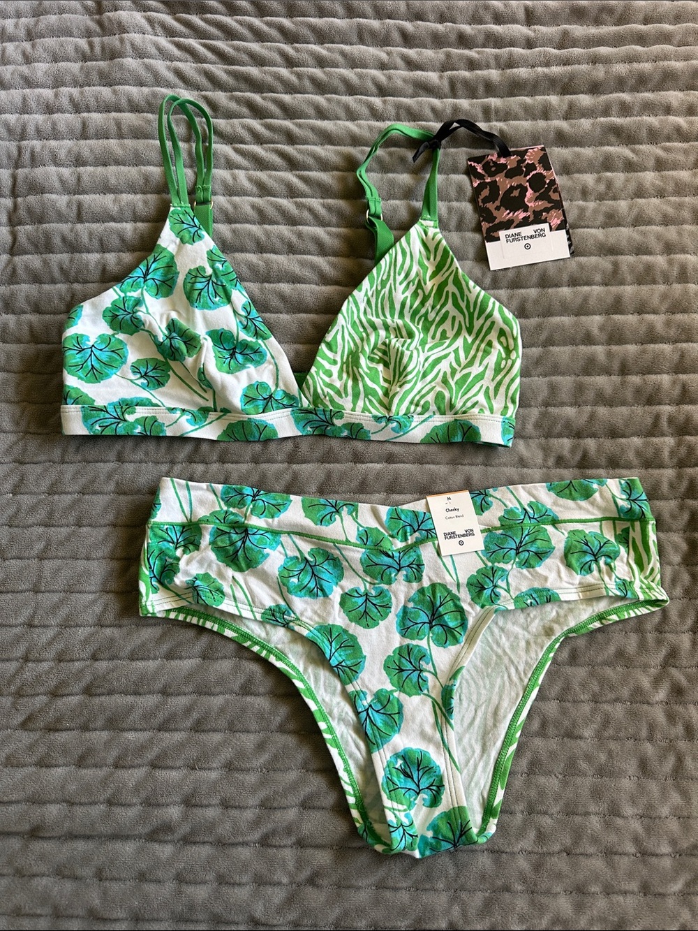 NWT Rare Diane Von Furstenberg for Target Leaf Print Bralette/Cheeky Bikini Set